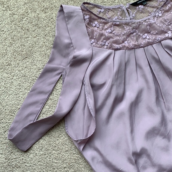 Urban Behavior top - Picture 4 of 13